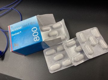 角膜ヘルペス